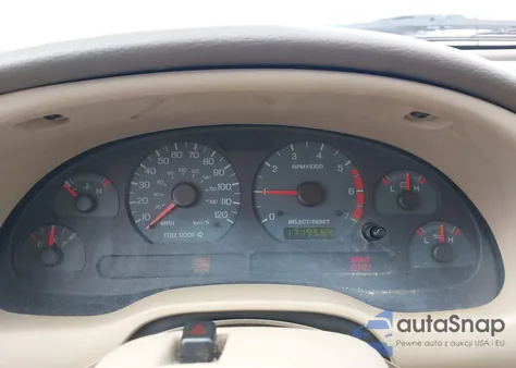 2002 Ford Mustang из США, поврежденный, VIN 1FAFP44422F238982